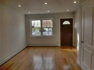 22807 146th Ave, Springfield Gardens, NY 11413