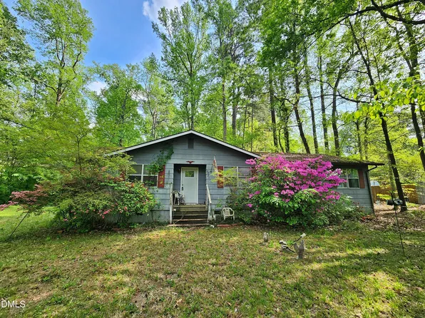 2921 Carolyn Dr, Durham, NC 27703