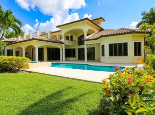 823 Cassena Rd, Naples, FL 34108