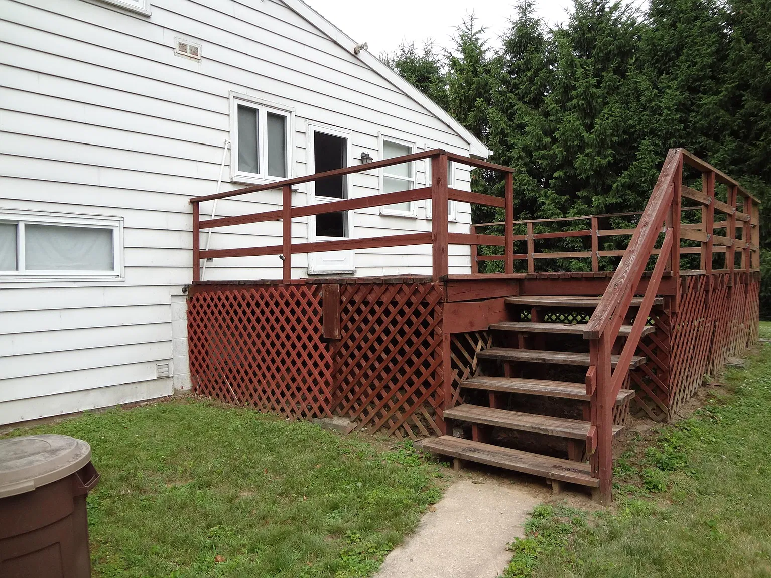3 bed, 1712 sqft, $1,600 — Photo 4