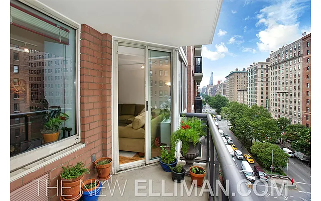 Rented by Douglas Elliman | media 28