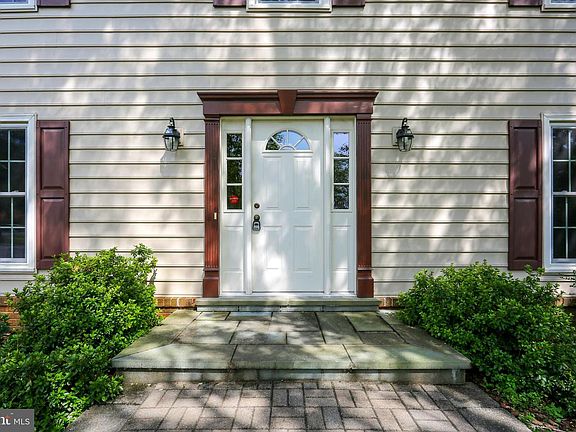 5th image of 1433 Longhill Dr