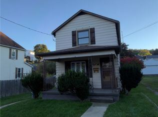 215 Lowell St, Vandergrift, PA 15690