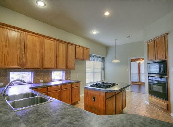 3rd image of 13301 Glacier Falls Ct