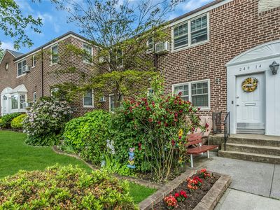 249-14 57th Ave #259, Little Neck, NY, 11362