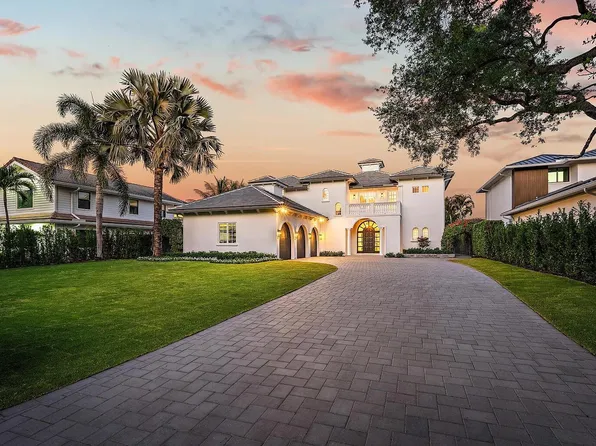 12864 S Shore Dr, Palm Beach Gardens, FL 33410