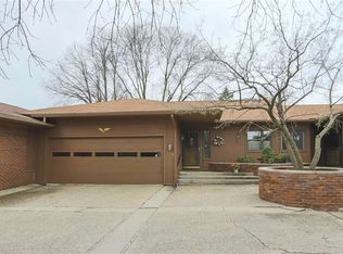 138 Bellaire Rd, Waterloo, IA 50701