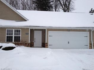 6704 Bayside Dr, Madison, OH 44057
