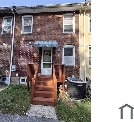 27 Hickman Rd #27 — Photo 3