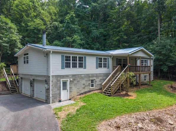 361 Curtin Narrows Rd, Bellefonte, PA 16823