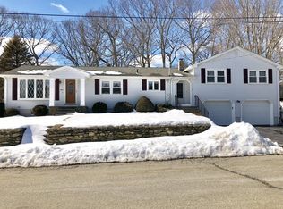 8 Rochelle St, Auburn, MA 01501