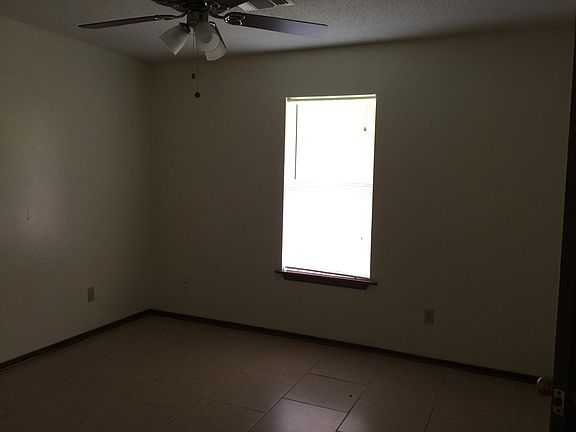 Hall bedroom