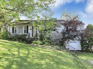 1377 Graf St, Lancaster, OH 43130