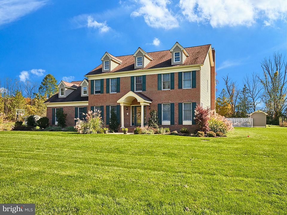 6461 Middleton Ln, New Hope, PA 18938 Zillow