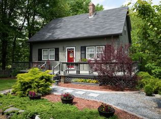 32 Eastside Rd, Hancock, ME 04640