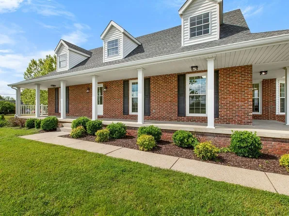 754 Veterans Pkwy, Murfreesboro, TN 37128