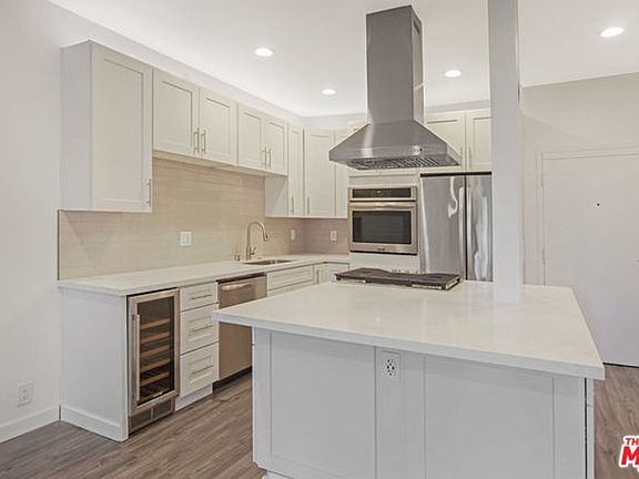3rd image of 8675 Falmouth Ave APT 118