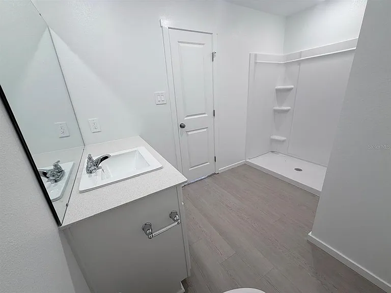 1207 Orion St — Photo 27