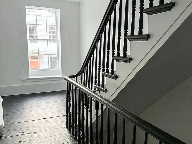 30 Union St #2 — Photo 8