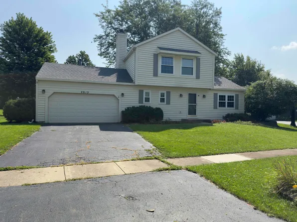 2013 Vanderbilt Ct, Naperville, IL 60565