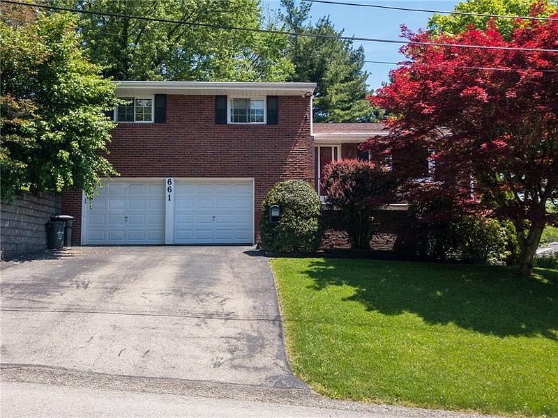 1st image of 661 Lee St