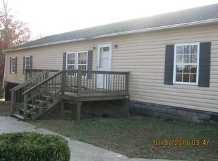 335 Beas Ln #B, Tappahannock, VA 22560