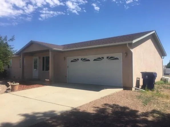 662 S Cameo Ct, Pueblo West, CO 81007
