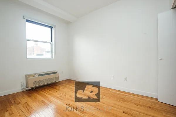 Rented by Jonis Realty | media 55