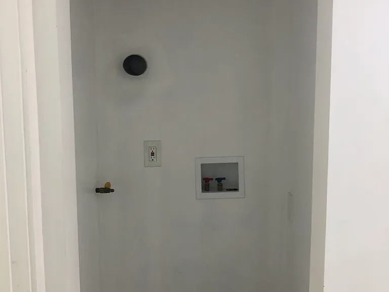 5545 Atlantic Ave #A — Photo 9