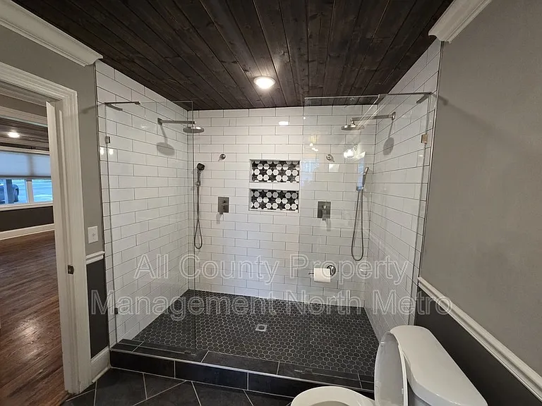 545 Lakeview Dr #A — Photo 21