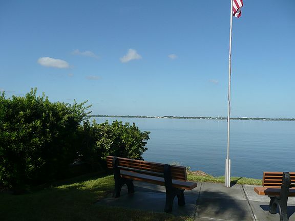 2nd image of 2580 Highway A1a #94