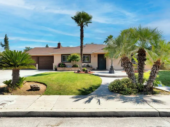1758 Barstow Ave, Clovis, CA 93611