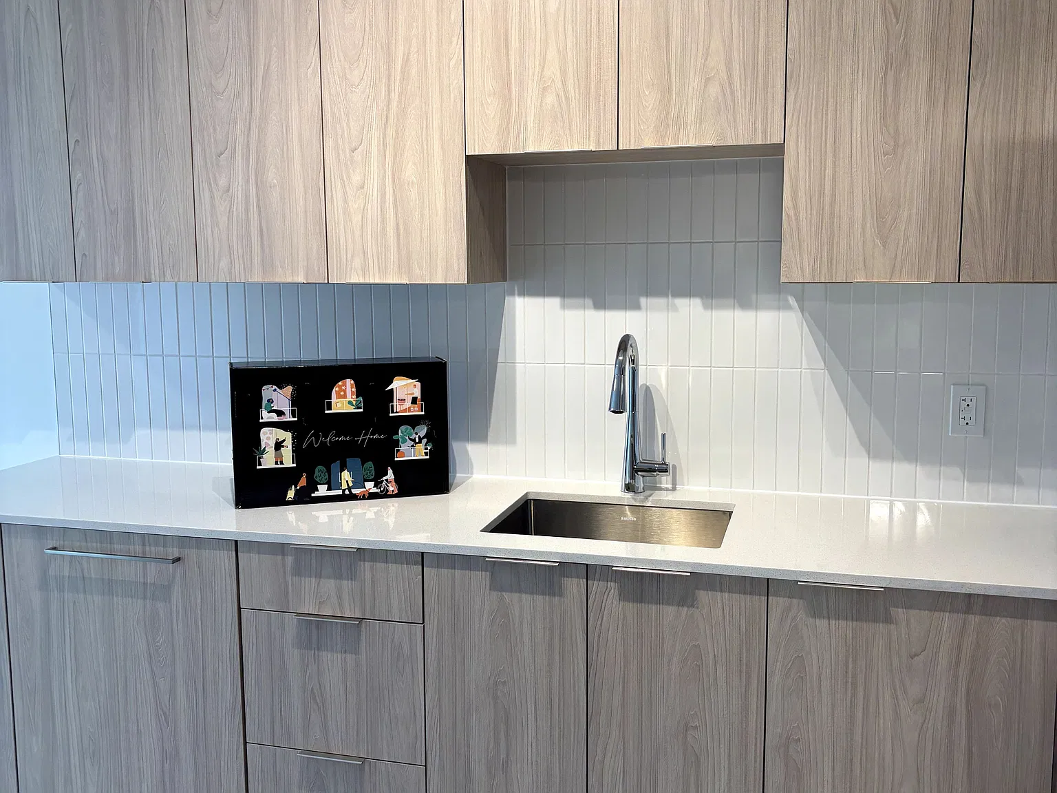 1 bed, $1,975 — Photo 4