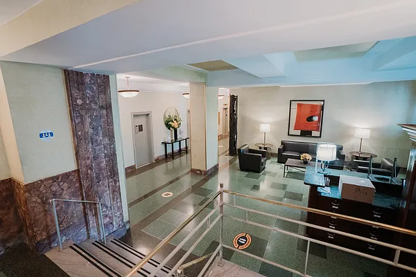 Rented by Corcoran | media 19