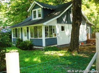 56 Manorville Rd, Saugerties, NY 12477