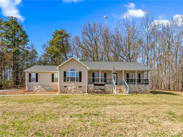 2839 Josh Ct, Thomasville, NC 27360