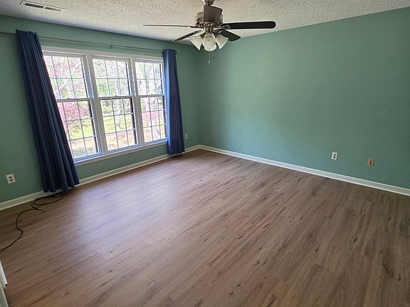 5th image of 4580 E Shadowlawn Rd