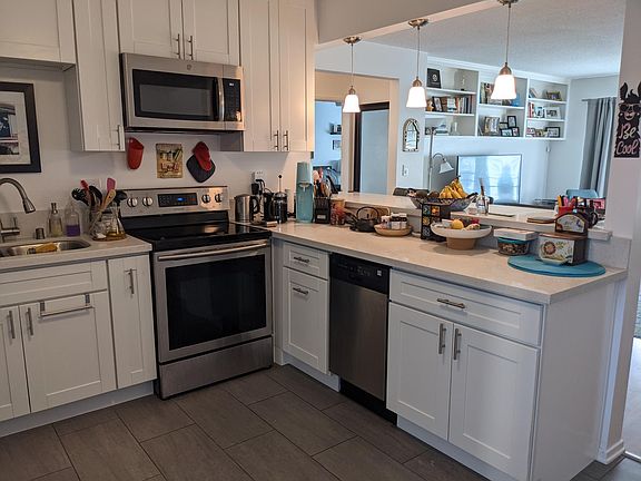 5th image of 800 N Eucalyptus Ave APT 109