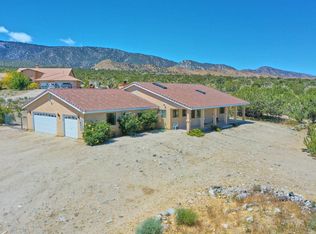 10198 Pineview Rd, Pinon Hills, CA 92372