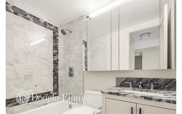 Rented by Douglas Elliman | media 24