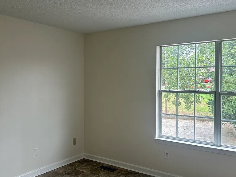 605 Old Town Rd #A — Photo 23
