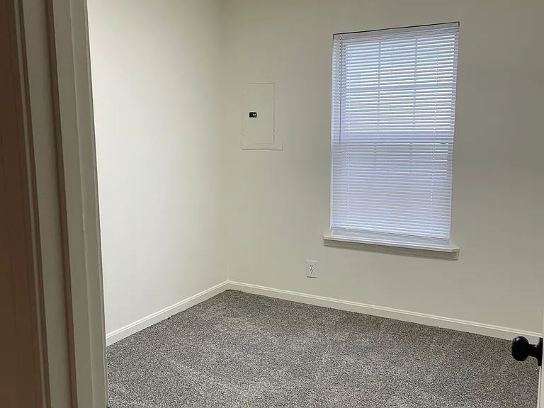 254 Fulkerson Dr #C — Photo 7