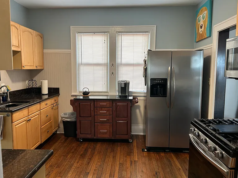 2479 Thurman Ave — Photo 7