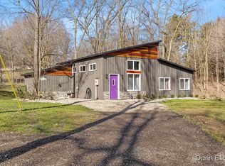 4142 Sayles Rd, Ionia, MI 48846