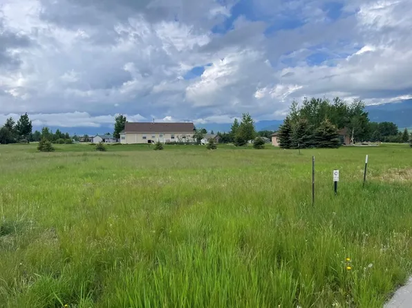 2055 Lazy J Cir, Red Lodge, MT 59068