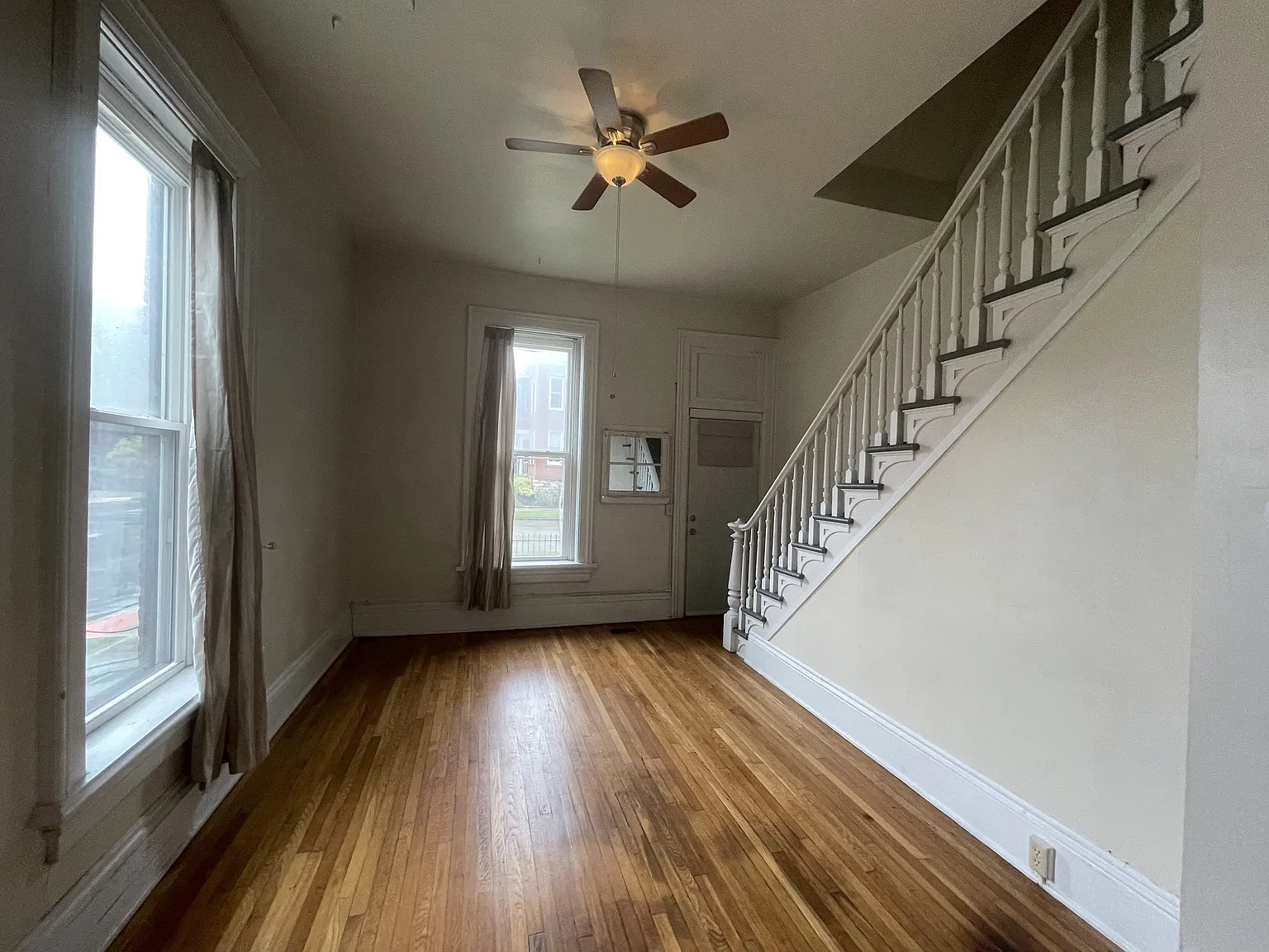 1 bed, 800 sqft, $1,250 — Photo 2