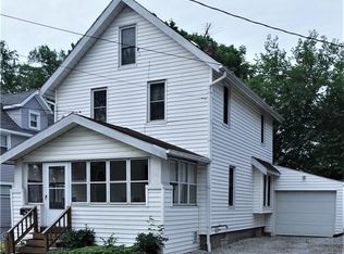 29 & 1/2 E Hiram St, Barberton, OH