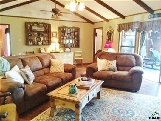 3rd image of 206 County Road 1402