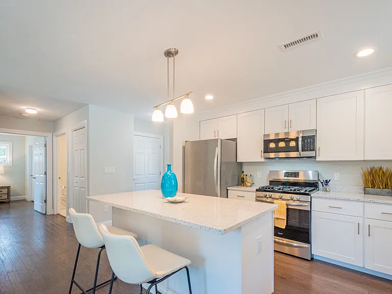 20 Mickelson Ln #17 — Photo 8