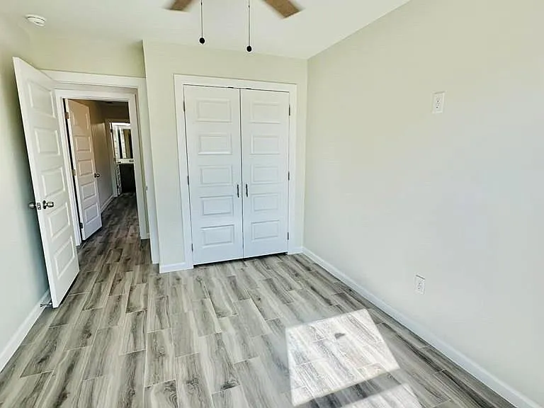 5078 McKenzie Rd #B — Photo 12